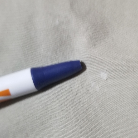 SOLD-Mens NIKE Khaki Shorts-30M - Picture 4 of 4